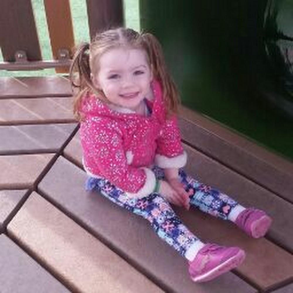 Meet your Posher, Desirae